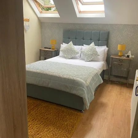 Diamond House * Ardara